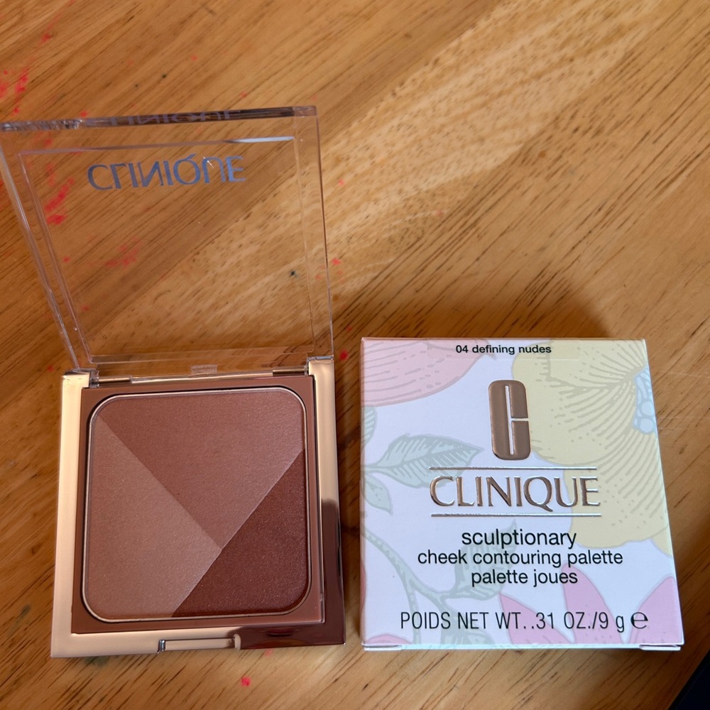 Clinique Cheek Contour Trio Palette in Nude Brown Tones